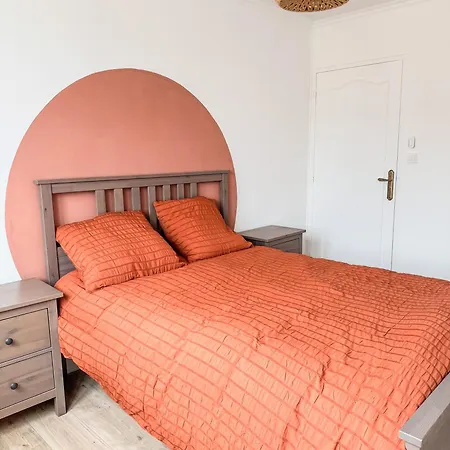 Spacieux Appartement,3 Lits, Coeur Avec Parking Gratuit Apartment *