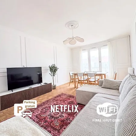 Spacieux Appartement,3 Lits, Coeur Avec Parking Gratuit