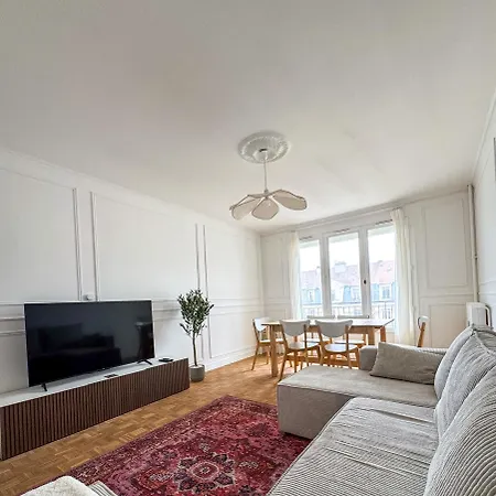 Spacieux Appartement,3 Lits, Coeur Avec Parking Gratuit