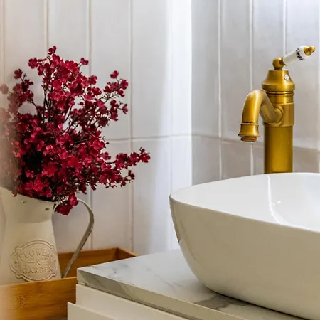 Loft Lumineux Avec Netflix & Parking Prive, Proche Centre *