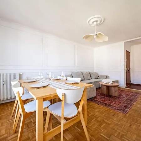 Апартаменты Loft Lumineux Avec Netflix & Parking Prive, Proche Centre Дижон