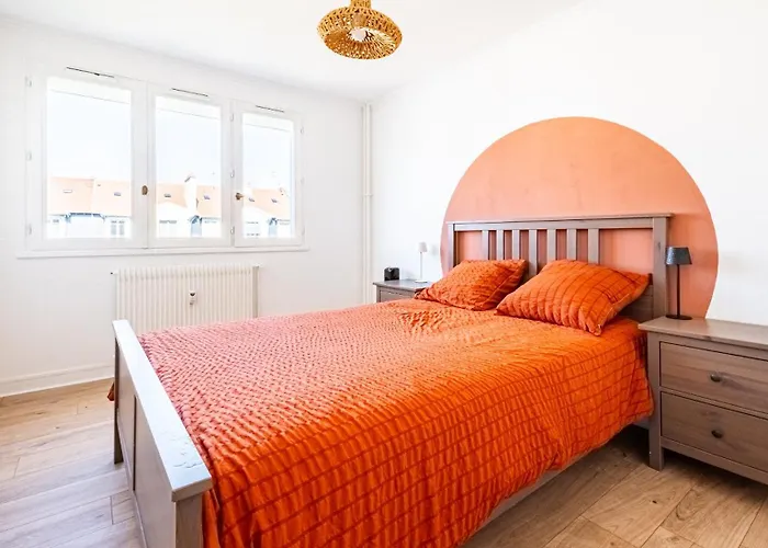 Loft Lumineux Avec Netflix & Parking Prive, Proche Centre