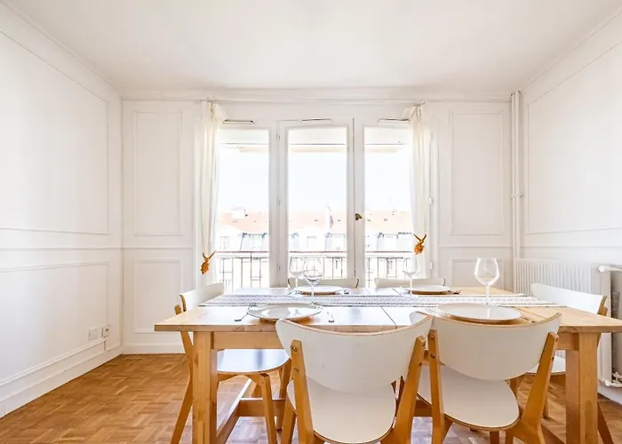 Apartment Loft Lumineux Avec Netflix & Parking Prive, Proche Centre