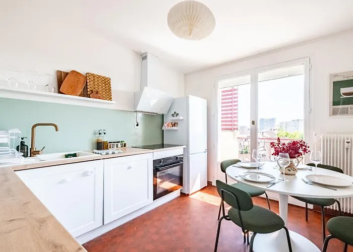 Apartment Loft Lumineux Avec Netflix & Parking Prive, Proche Centre *