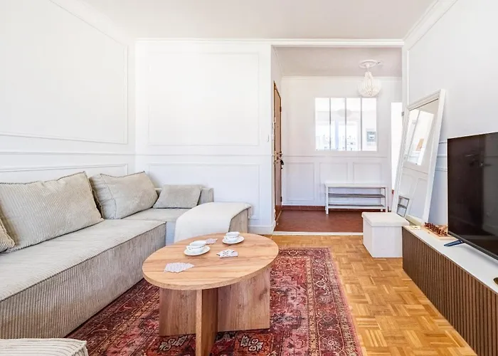 Loft Lumineux Avec Netflix & Parking Prive, Proche Centre *